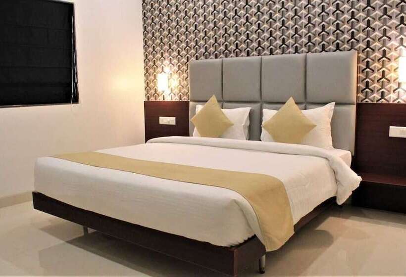 Bed and Breakfast Magnus Square Business