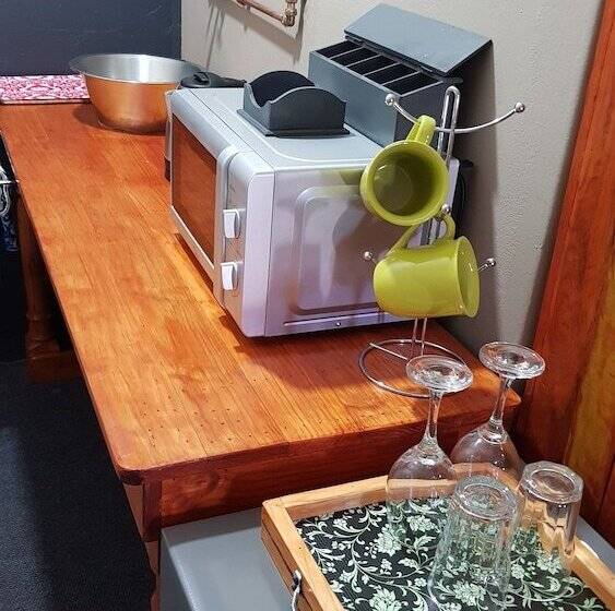 ベッドアンドブレックファースト Rustique Paris Guest House