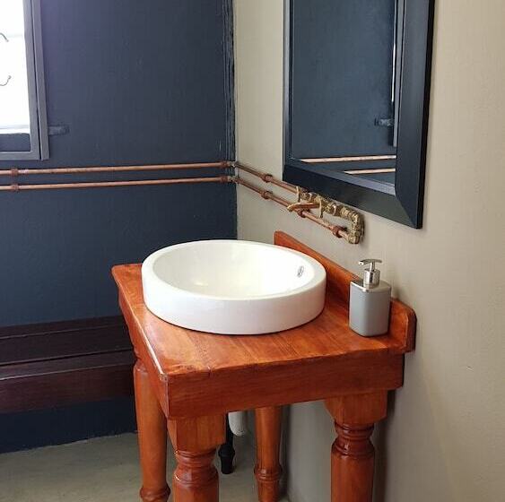 ベッドアンドブレックファースト Rustique Paris Guest House