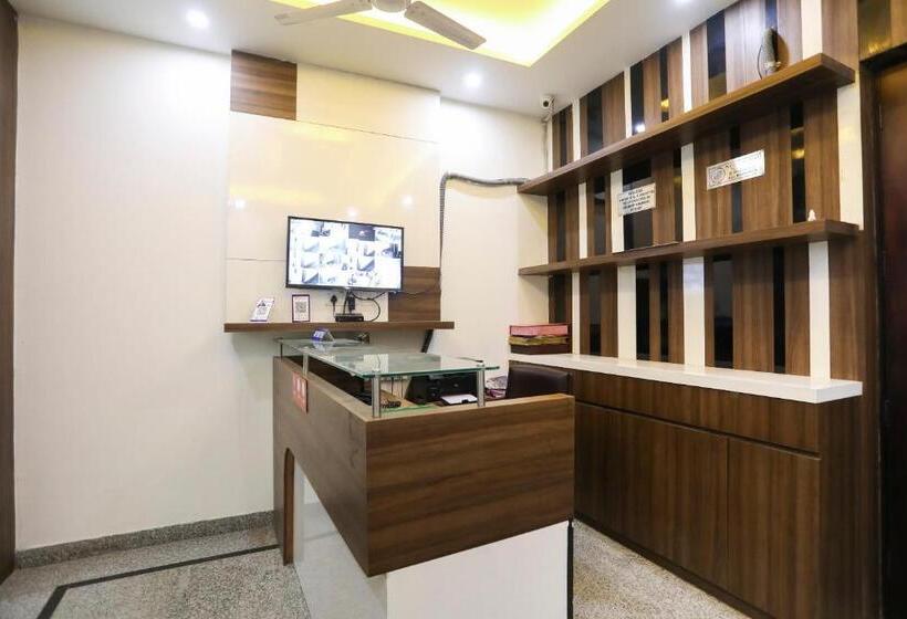 Flagship Hotel Sanfot