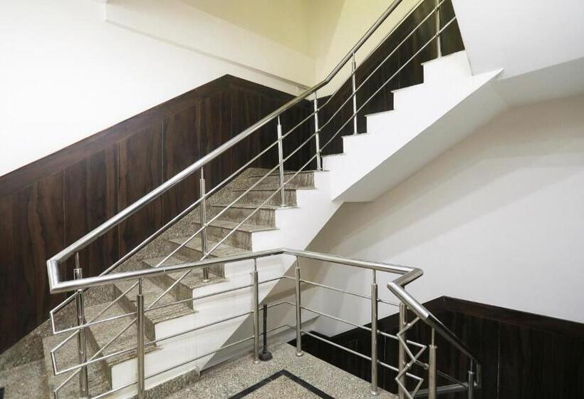 Flagship Hotel Sanfot