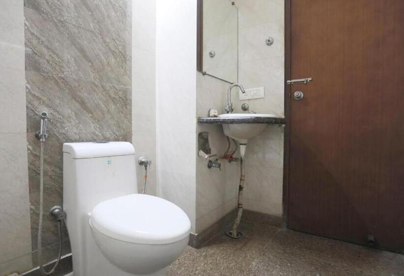 Flagship Hotel Sanfot