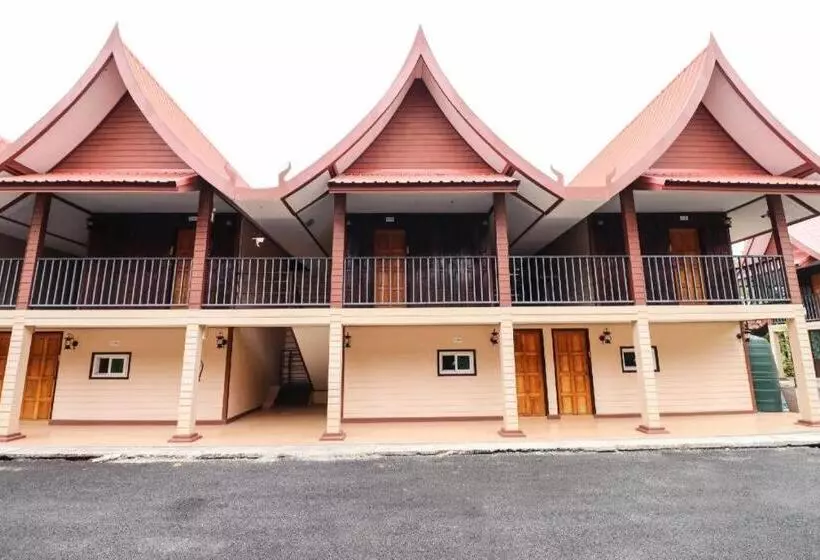 هتل Oyo 874 Wong Ruean Thai Resort