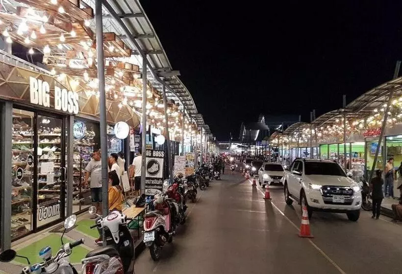 هتل Oyo 874 Wong Ruean Thai Resort
