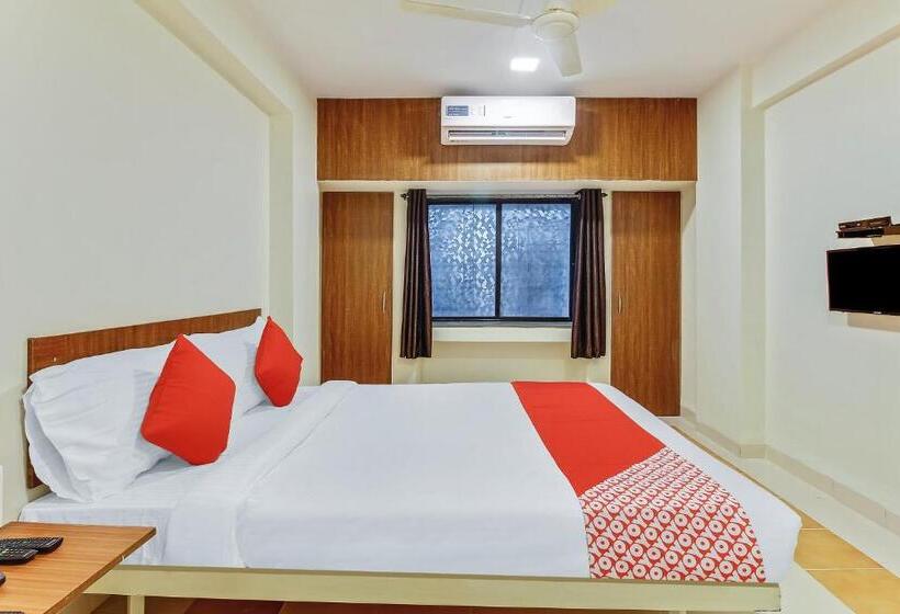 Super Hotel O Jadhav Nagar Near Sinhgad College