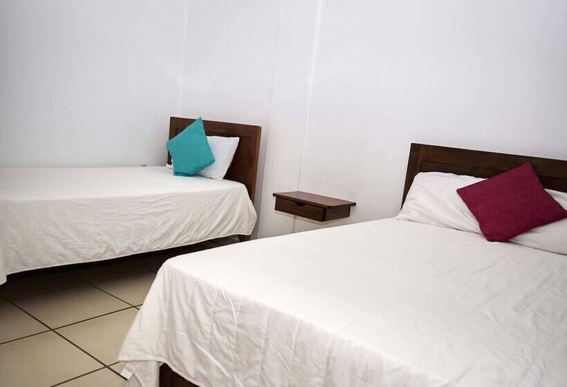 בית מלון כפרי Posada Casa Chiros