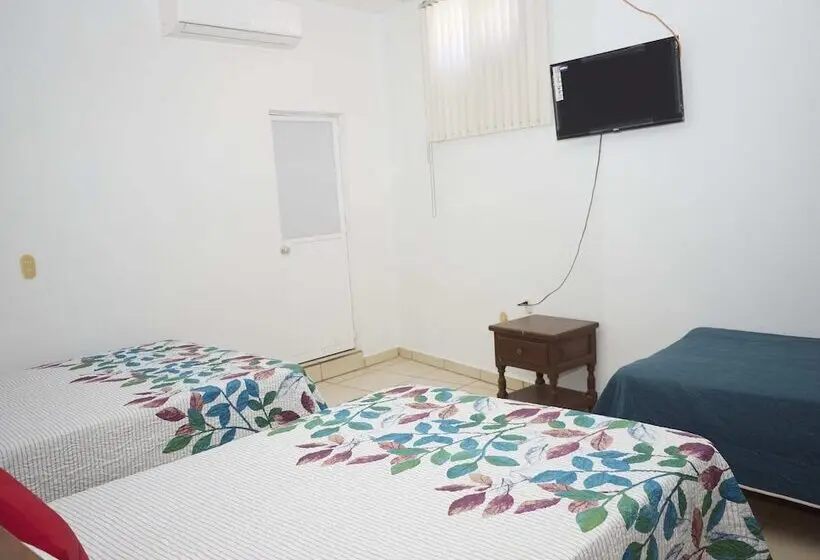 Hotelli Posada Casa Chiros