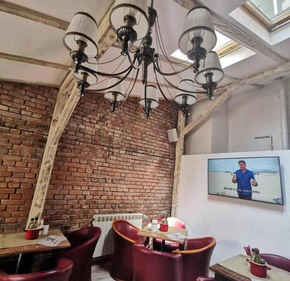 פנסיון Casa Kuhn