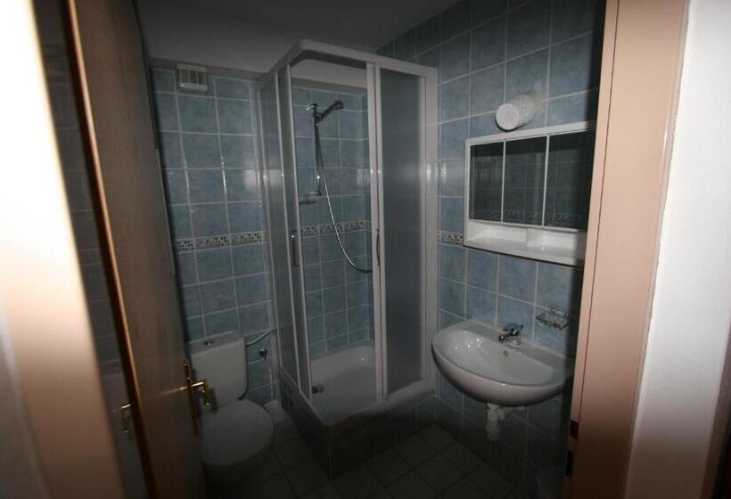 膳宿费 Penzión Valentína