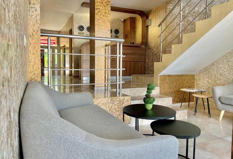 Family Hotel Kontesa