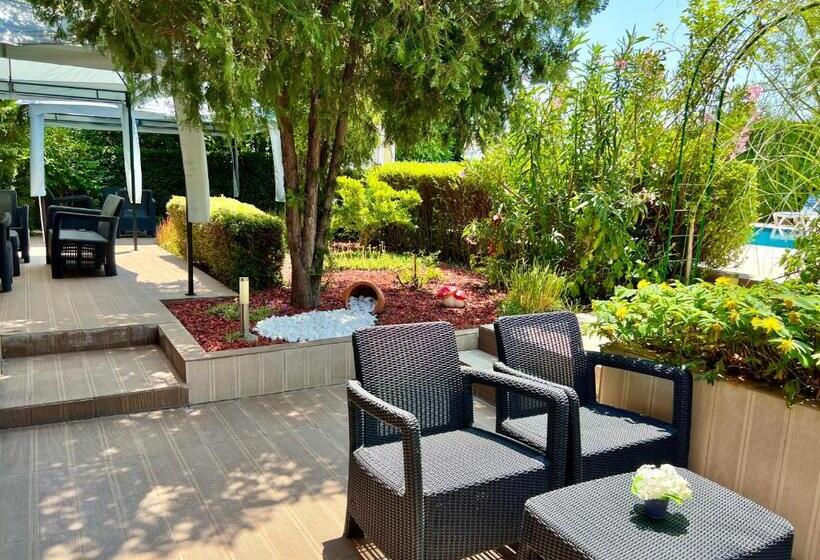 Family Hotel Kontesa