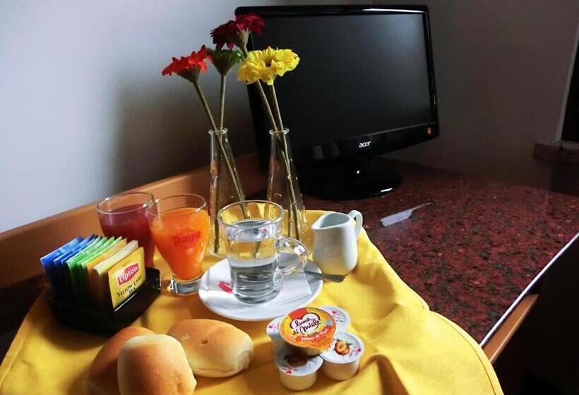 Отель Albergo Roma