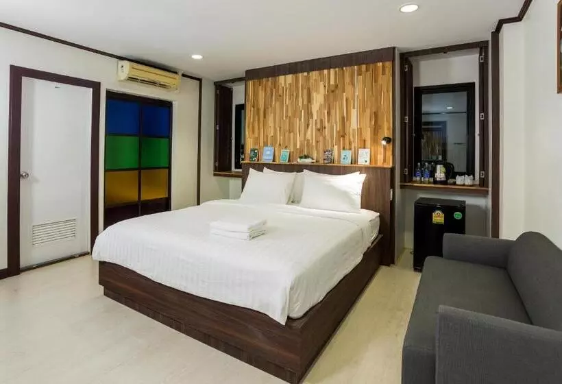 هتل Phimai Paradise Boutique