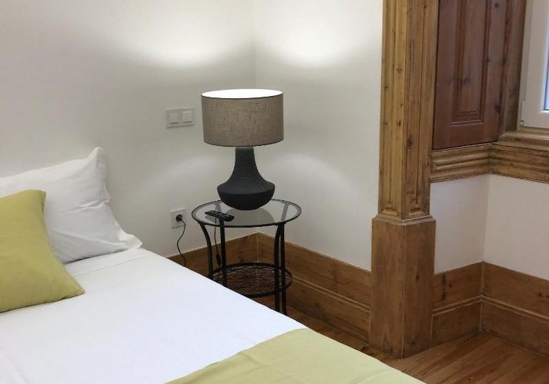 بنسيون Casa Da Praça Square Suites