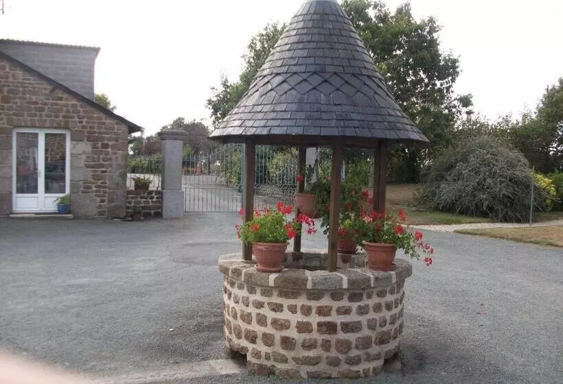 Aamiaismajoitus (B&B) Chambres D Hotes La Belle Taille