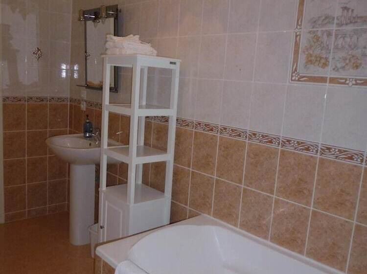 Bed & Breakfast Le Logis De Faugerit