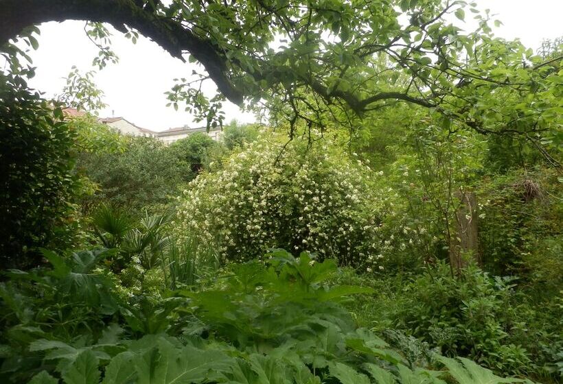 住宿加早餐  Le Moulin Des Marionnettes