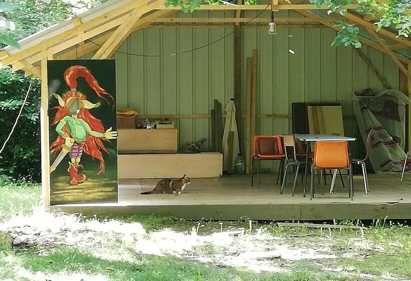 Aamiaismajoitus (B&B) Le Moulin Des Marionnettes