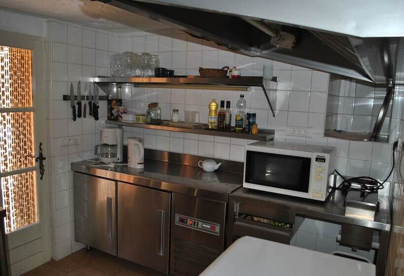 مبيت وإفطار Mas Marican