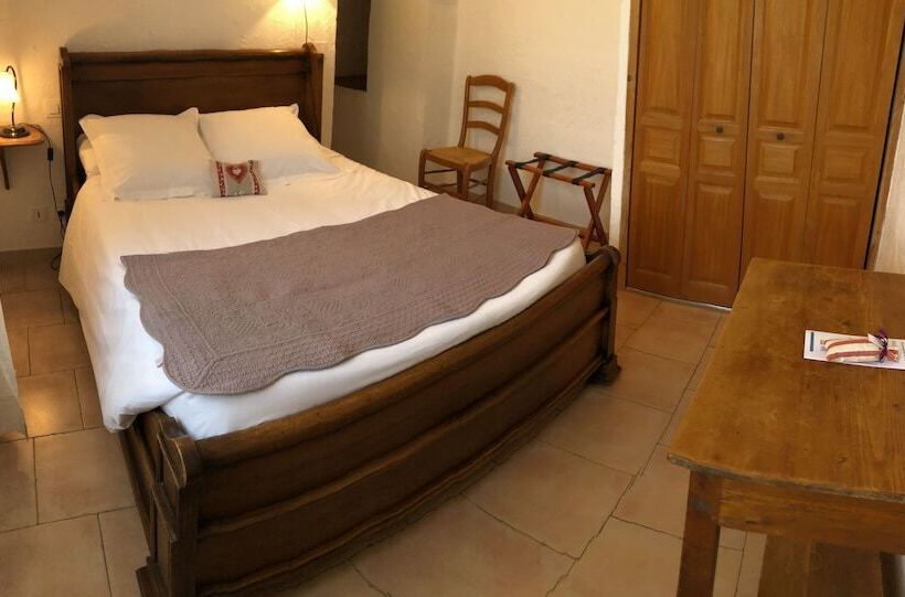 مبيت وإفطار Mas Marican