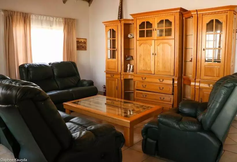 Aamiaismajoitus (B&B) Qabuleka Bnb