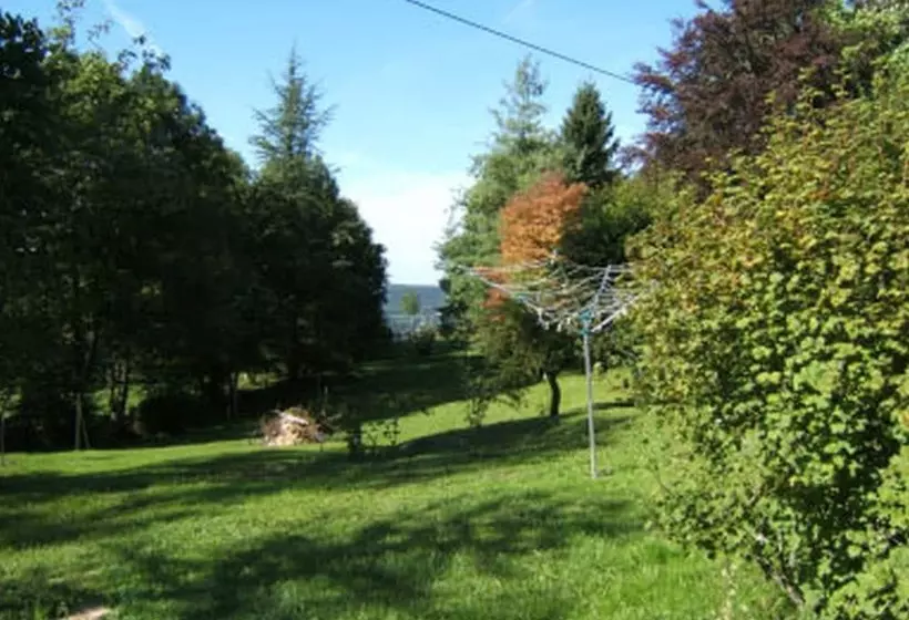 Aamiaismajoitus (B&B) Villa Charmante