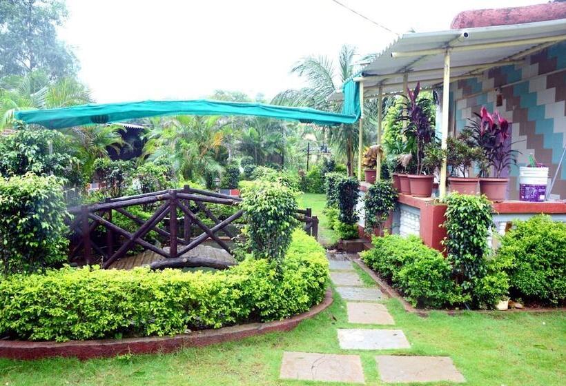 호텔 Aanandi Farm And Resort