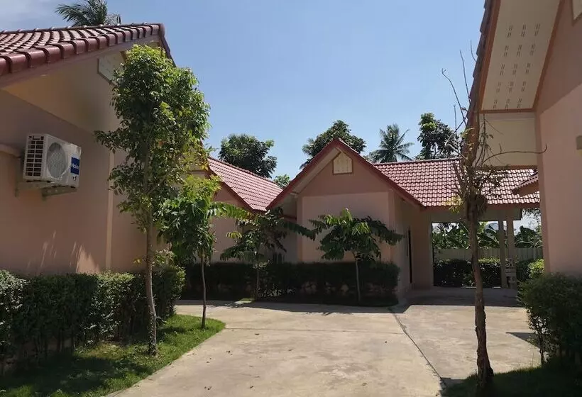 Hotelli Banmai Resort