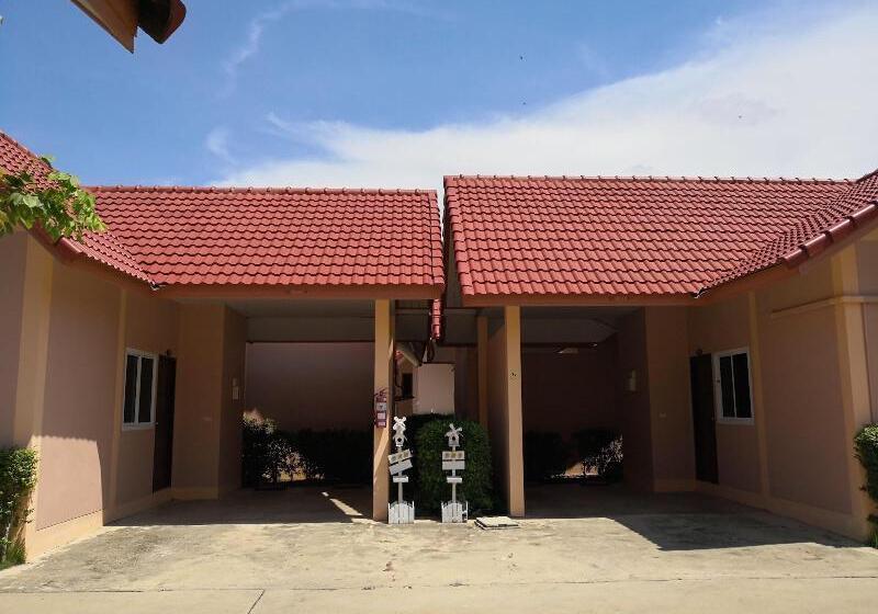 Отель Banmai Resort