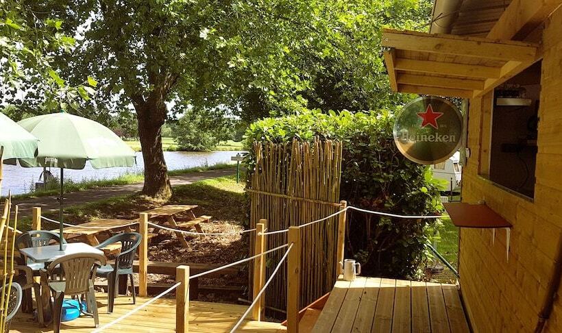 בית מלון כפרי Domaine Du Roc