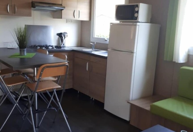 בית מלון כפרי Domaine Du Roc