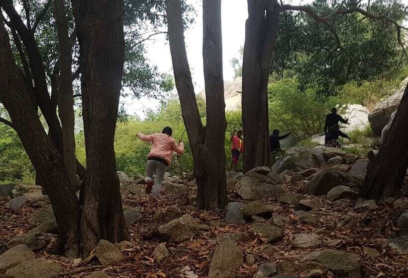 Hotelli Gk Hill View Resort, Kaiwara