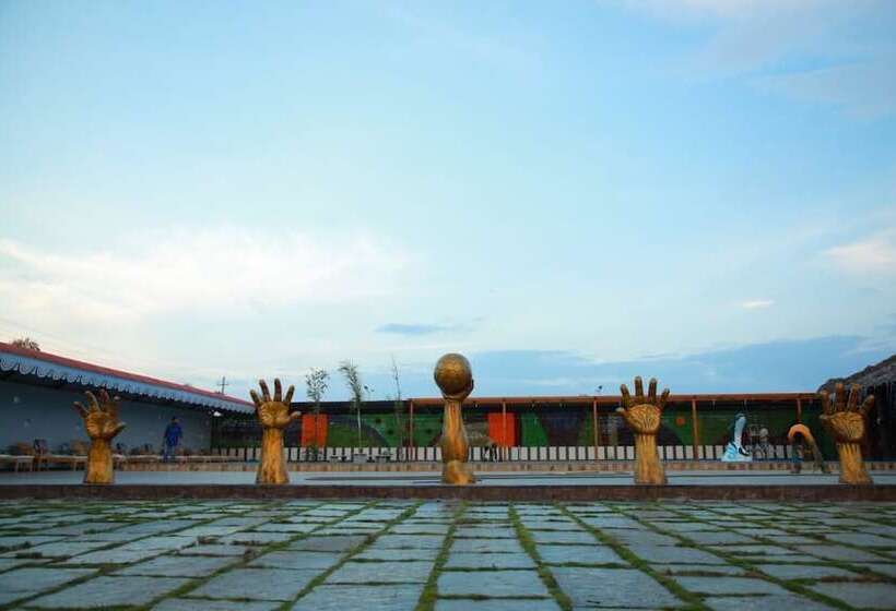 Hotelli Gk Hill View Resort, Kaiwara