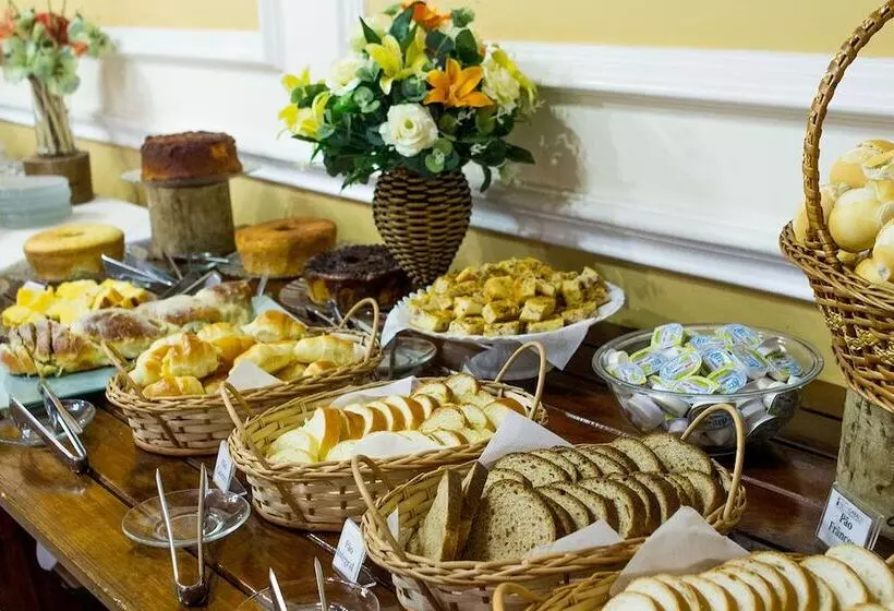 Hotelli Igaraçu Palace