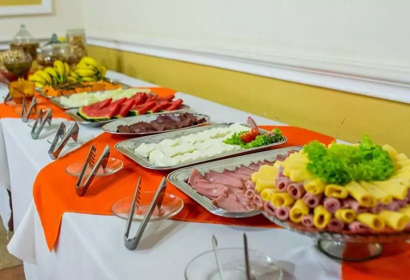 Hotelli Igaraçu Palace