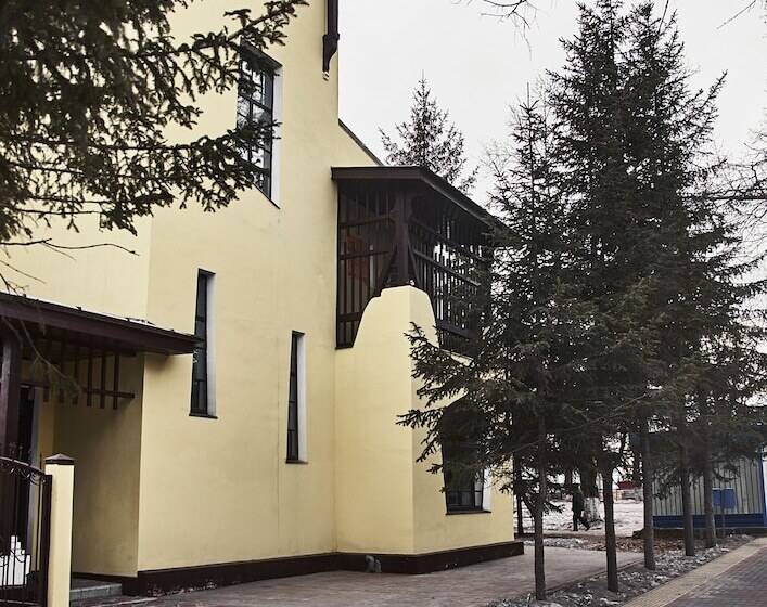 בית מלון כפרי Imperial