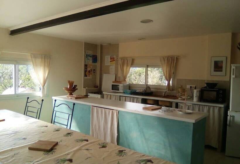 Отель Les Truffiers Cabane