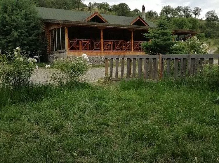 Hotelli Oba Kutuk Evleri