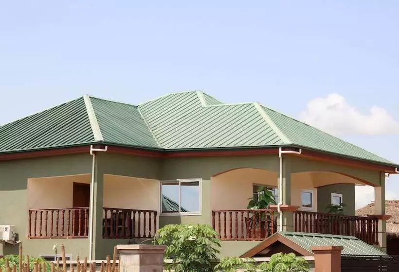 Hotelli Platinum Court