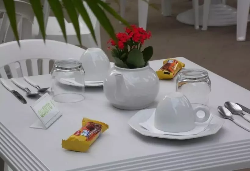 Hotelli Pousada Cantinho Do Pirata