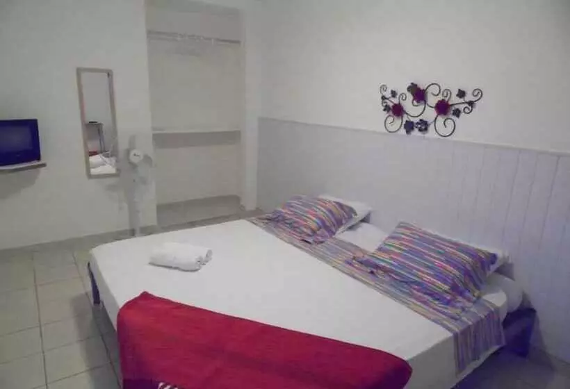 Hotelli Pousada Cantinho Do Pirata