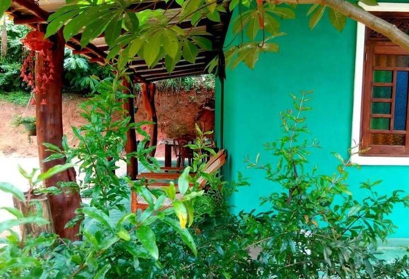 Hotel The Wisdom Home