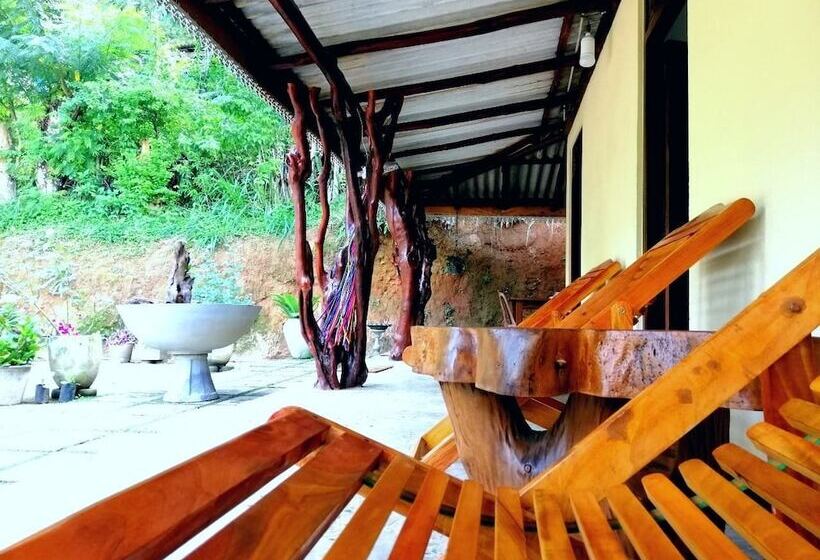 Hotel The Wisdom Home