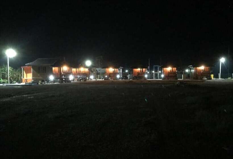 בית מלון כפרי We Care Resort