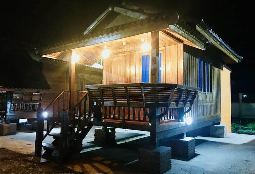 בית מלון כפרי We Care Resort