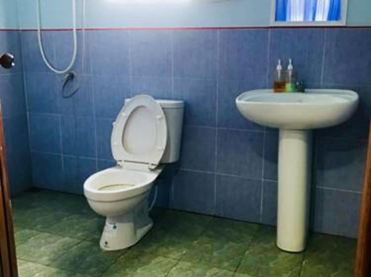 בית מלון כפרי We Care Resort