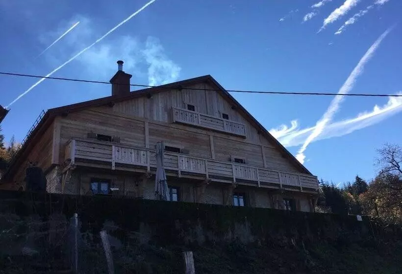 La Ferme De Là Haut B&b