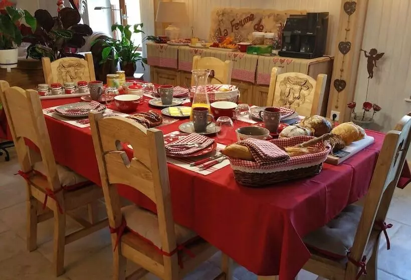 La Ferme De Là Haut B&b