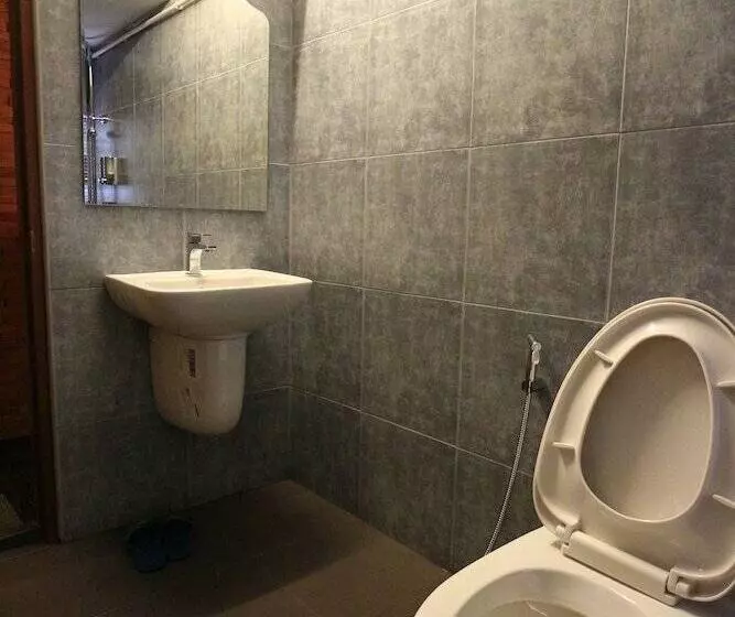 Majatalo Botanic Garden Nan Guest House