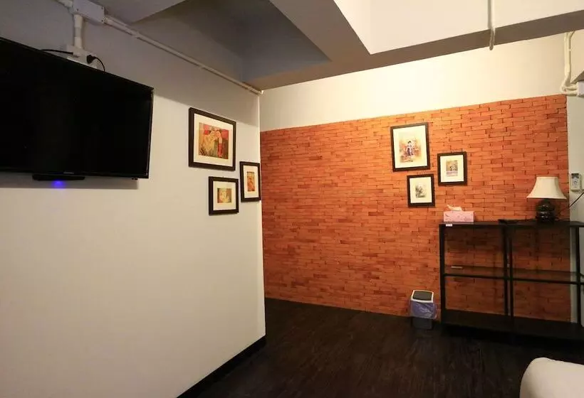 Majatalo Botanic Garden Nan Guest House